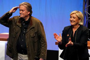 Steve Bannon i Marine Le Pen