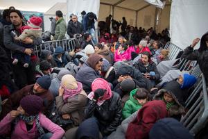 Idomeni: Više od 13000 izbjeglica čeka otvaranje grčko-makedonske granice