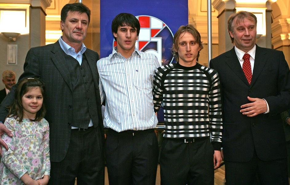 Zagreb: 11.12.2005., Luka Modrić potpisao za NK Dinamo