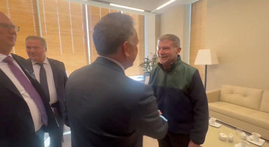 US special envoy Witkoff meets retired schoolteacher Hubbard freed from Russian prison, in St Petersburg | Author: Obtained by Reuters