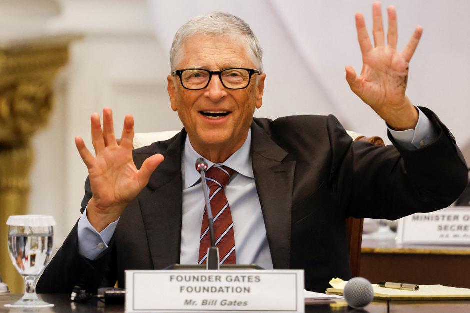 FILE PHOTO: Bill Gates speaks during a meeting with Indonesian President Prabowo Subianto and Indonesian authorities at the Merdeka Palace in Jakarta | Author: Ajeng Dinar Ulfiana