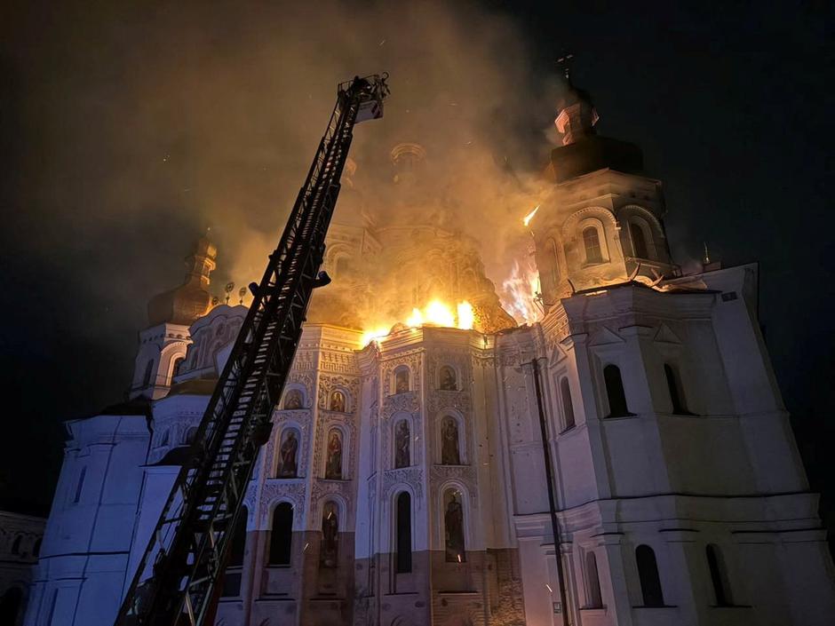 Kyiv Pechersk Lavra monastery caught fire following Russian missile and drone strike, in Kyiv | Author: Ukrainian Culture Ministry/REUTE