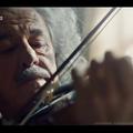 Scena iz dokumentarne serije "Genij" o Albertu Einsteinu