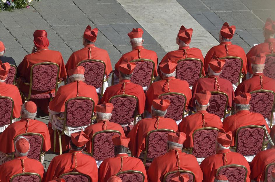 Pope Francis creates 21 new cardinals, three of them Spaniards
