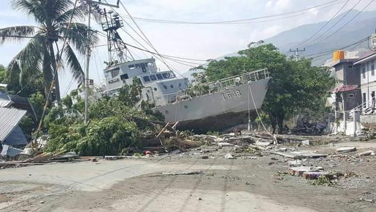 Nasukani čamac u Indoneziji