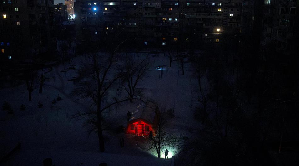 Nema struje ni grijanja. I nema elektri&ccaron;ara da popravi kad ruske bombe padnu