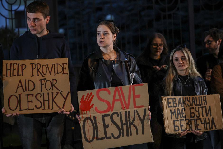Rally demanding the establishment of a humanitarian corridor to evacuate Ukrainian civilians from Oleshky in Kherson region, in Kyiv | Author: Alina Smutko