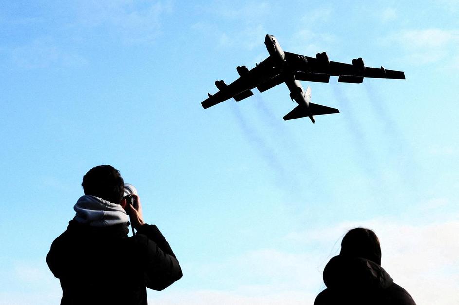 U.S. forces continue preparations at RAF Fairford in Gloucestershire amid Iran war.