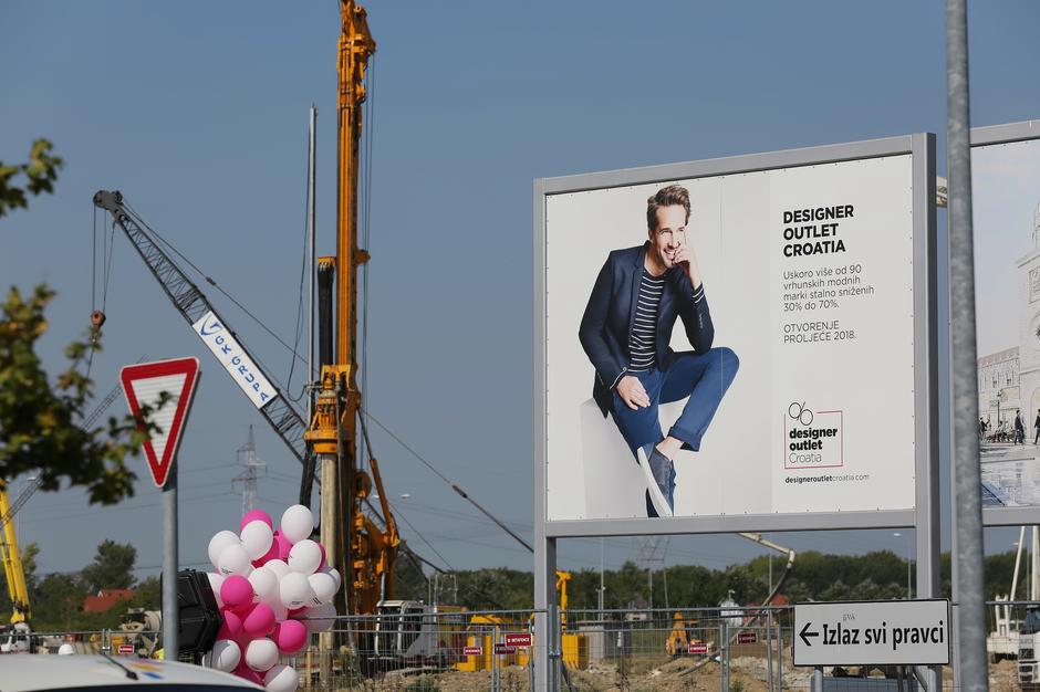 Zagreb: Pored robne kuće Ikea postavljen kamen temeljac za Designer Outlet Croatia | Author: Tomislav Miletic (PIXSELL)