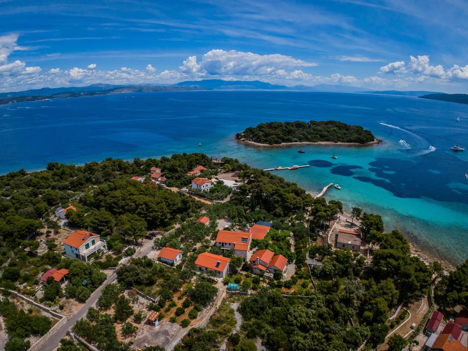 Fotografije iz zraka uvale Krknjaši na Drveniku Velom | Author: Zvonimir Barisin/PIXSELL