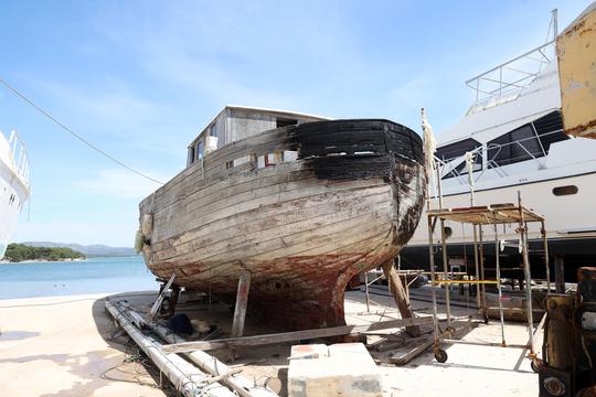 24SATA Murter: Brod Škojić u murterrskom brodogradilištu