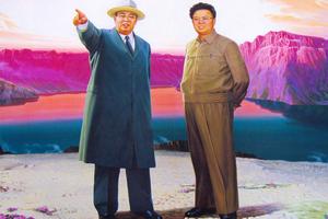 Kim Il-sung i njegov sin Kim Jong-il, pasionirani ljubitelj filmova
