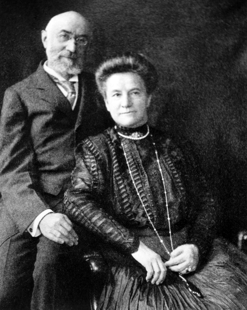 Isidor and Ida Straus, Titanic victims | Author: 