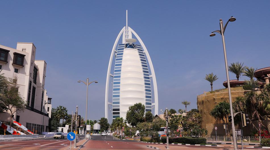 Jedro od betona i zlata sad je iranska meta: Kako je nastao &ccaron;uveni Burj al-Arab
