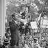 Robert F. Kennedy drži govor na prosvjedima 1963.