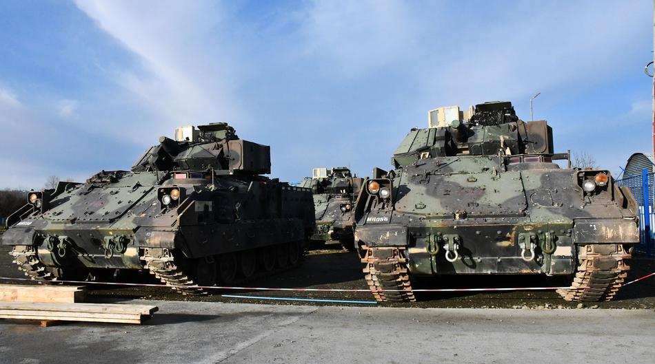 Od 89 američkih borbenih vozila plaćenih milijune, u vožnji ih se može vidjeti samo 12