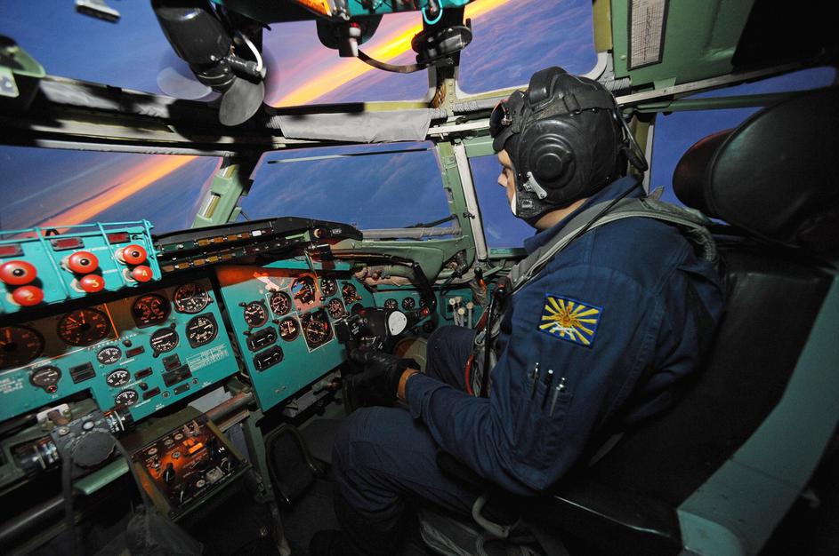 Training flights on Tupolev Tu-95MS Bear strategic bombers