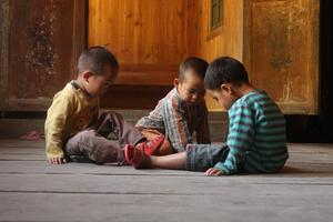 Djeca na selu u Kini