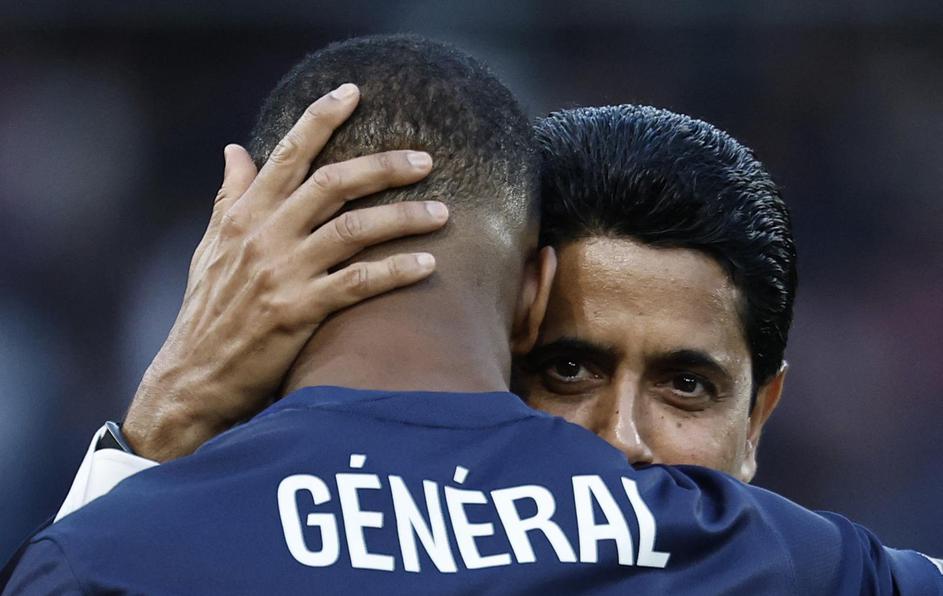 Ligue 1 - Paris St Germain v RC Lens