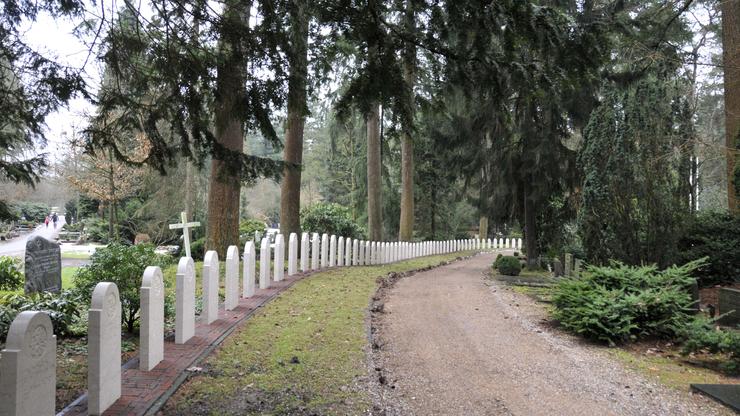 Groblje Rusthof u Nizozemskoj, ratni zarobljenici nacista