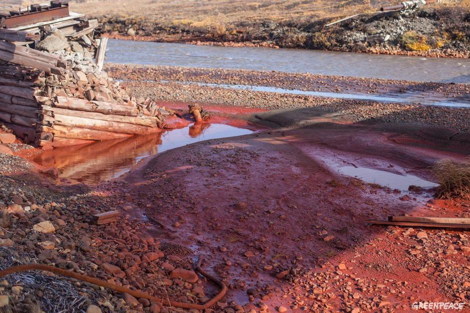 Ostaci crvene rijeke Daldikan | Author: Facebook/Greenpeace Russia