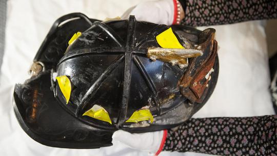 Hattingen: Izložba "Heroji" sa odjevnim predmetima vatrogasaca poginulih 11.9.