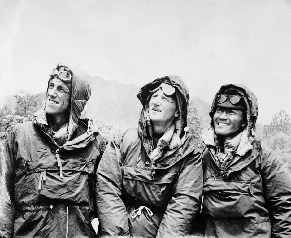 Mountaineering - Everest Expedition - Edmund Hillary, Sherpa Tensing Norgay and Colonel John Hunt - Kathmandu, Nepal | Author: Profimedia