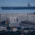 Kozjak: Pogled s Kozjaka na Split i najveći ratni brod na svijetu USS Gerald Ford