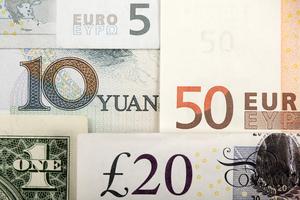 Novčanice eura, funte i jena