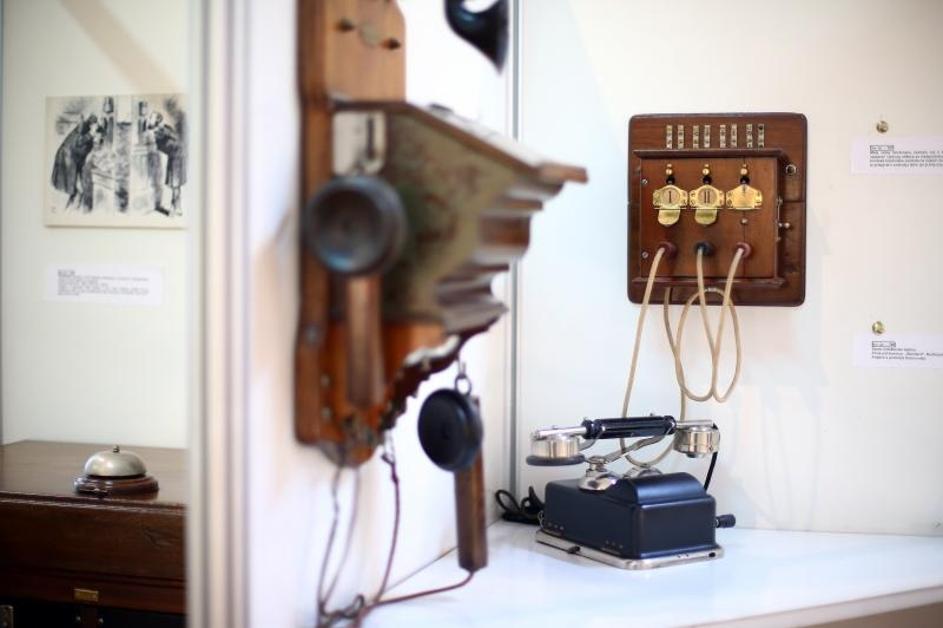 Izložba telefonije u HT muzeju
