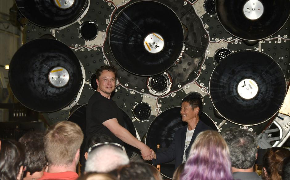Japanski milijarder i prvi putnik u svemir Yusaku Maezawa i Elon Musk | Author: KIM KYUNG HOON/REUTERS/PIXSELL
