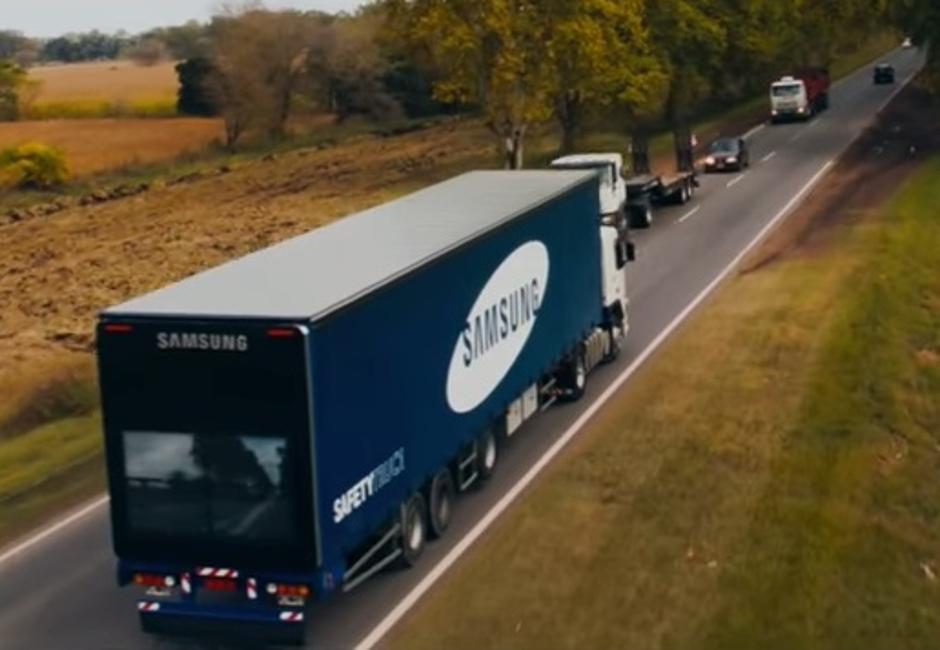 Samsungov kamion | Author: Youtube