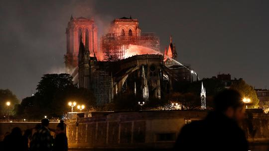 Požar u katedrali Notre Dame