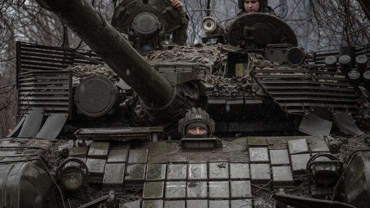 Ukrainian tank units in eastern city of Avdiivka