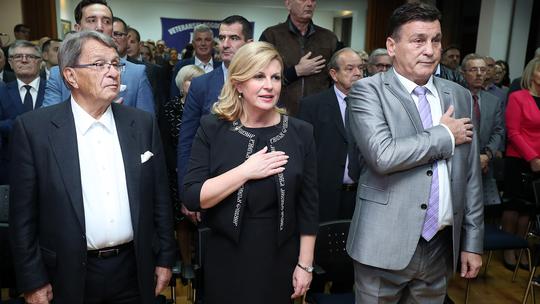 Predsjednica, Ćiro Blažević i Damir Škaro