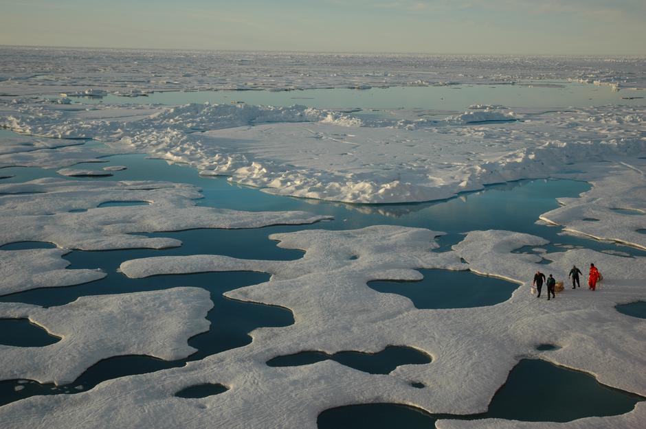 Znanstvenici u Arktičkoj pustoši | Author: Jeremy Potter NOAA/OAR/OER