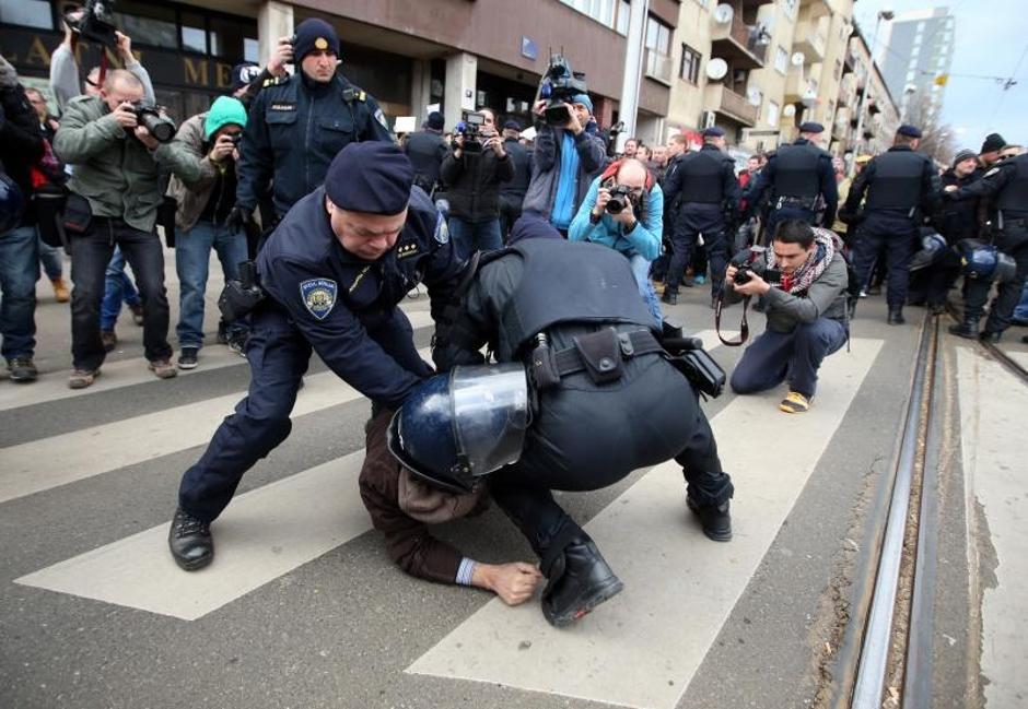 Prosvjed u Savskoj | Author: Robert Anić (PIXSELL)