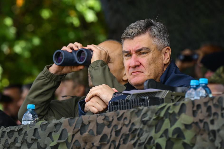 Slunj: Demonstracija sposobnosti manevra i borbene moći svih novonabavljenih sustava OSRH