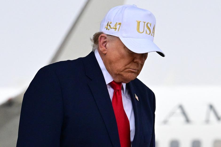 Plane carrying U.S. soldiers killed in the Iranian retaliatory strikes arrives at Dover | Author: Profimedia