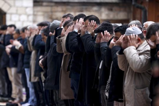 Eid al-Fitr prayer in Bosnia and Herzegovina