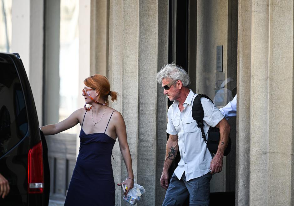 EKSKLUZIVNE FOTOGRAFIJE: Zagreb: Sean Penn odlazi na snimanje filma Snake Island | Author: Lucija Ocko/PIXSELL