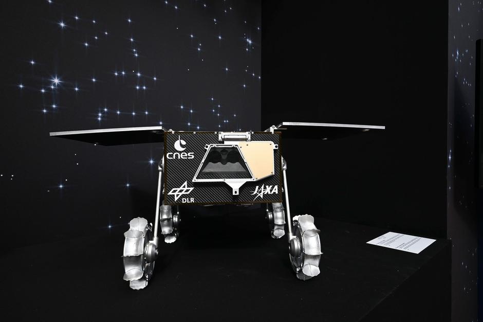 Paris : International Space Summit at the Grand Palais | Author: REUTERS