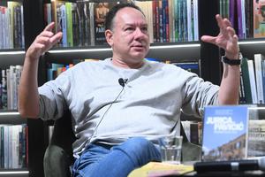 Zagreb: Dijalog o knjizi "Prometejev sin" autora Jurice Pavičića