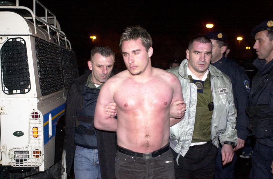 Zagreb: Osu?eni ubojica Sr?an Mla?an ubio policajca i oteo obitelj, arhiva 2002.  | Author: Boris Scitar/HISTORY I/C