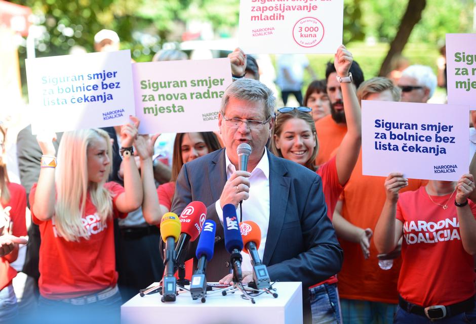 SDP-ovci na predizbornoj kampanji u Velikoj Gorici | Author: Marko Prpić/PIXSELL
