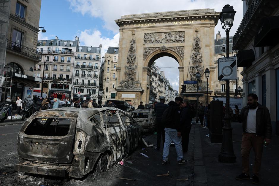 Aftermath of clashes during a national day of protests against the cost of living and rising fuel prices, in Paris | Author: Stephanie Lecocq