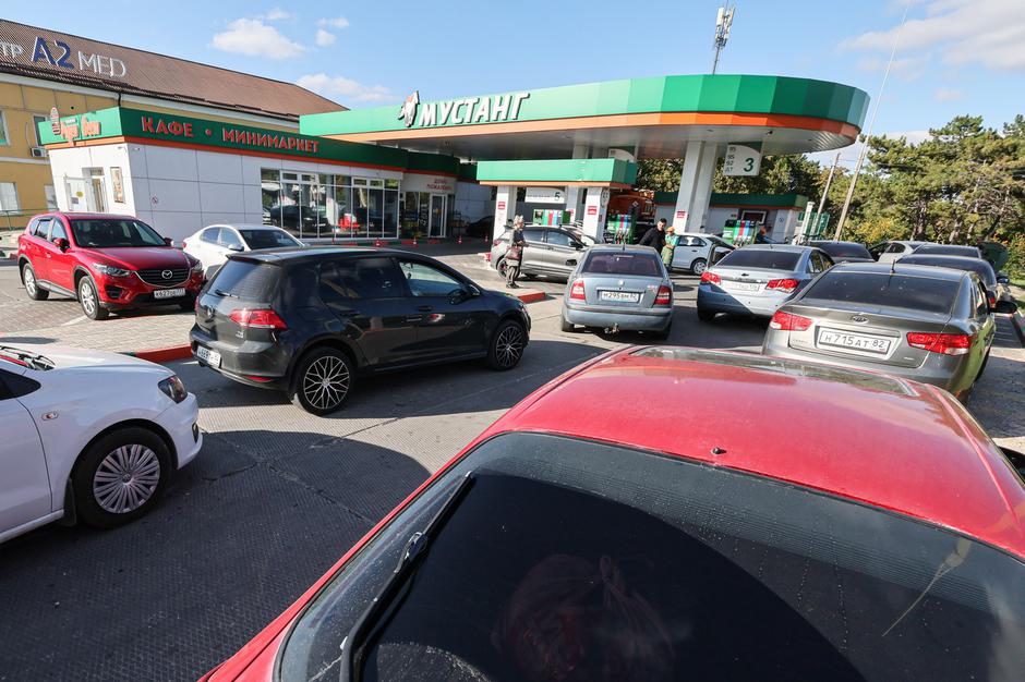 Filling Stations In Simferopol, Russia | Author: Profimedia