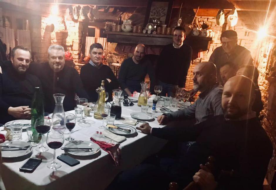 SDP-ovci u restoranu Kod Peka | Author: Facebook/ Ž. Jovanović