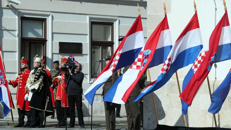 Zagreb: Velika smjena straže Počasno-zaštitne bojne na Markovom trgu