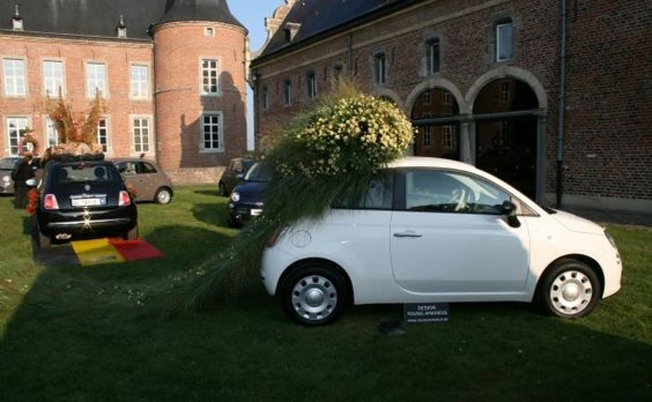 Belgijska kraljica Paola vozi Fiat 500 | Author: Pinterest